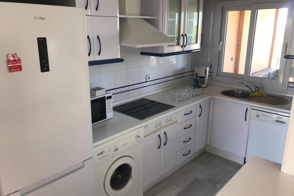 Precioso Apartamento Muy Cerca De La Playa チクラナ・デ・ラ・フロンテーラ エクステリア 写真